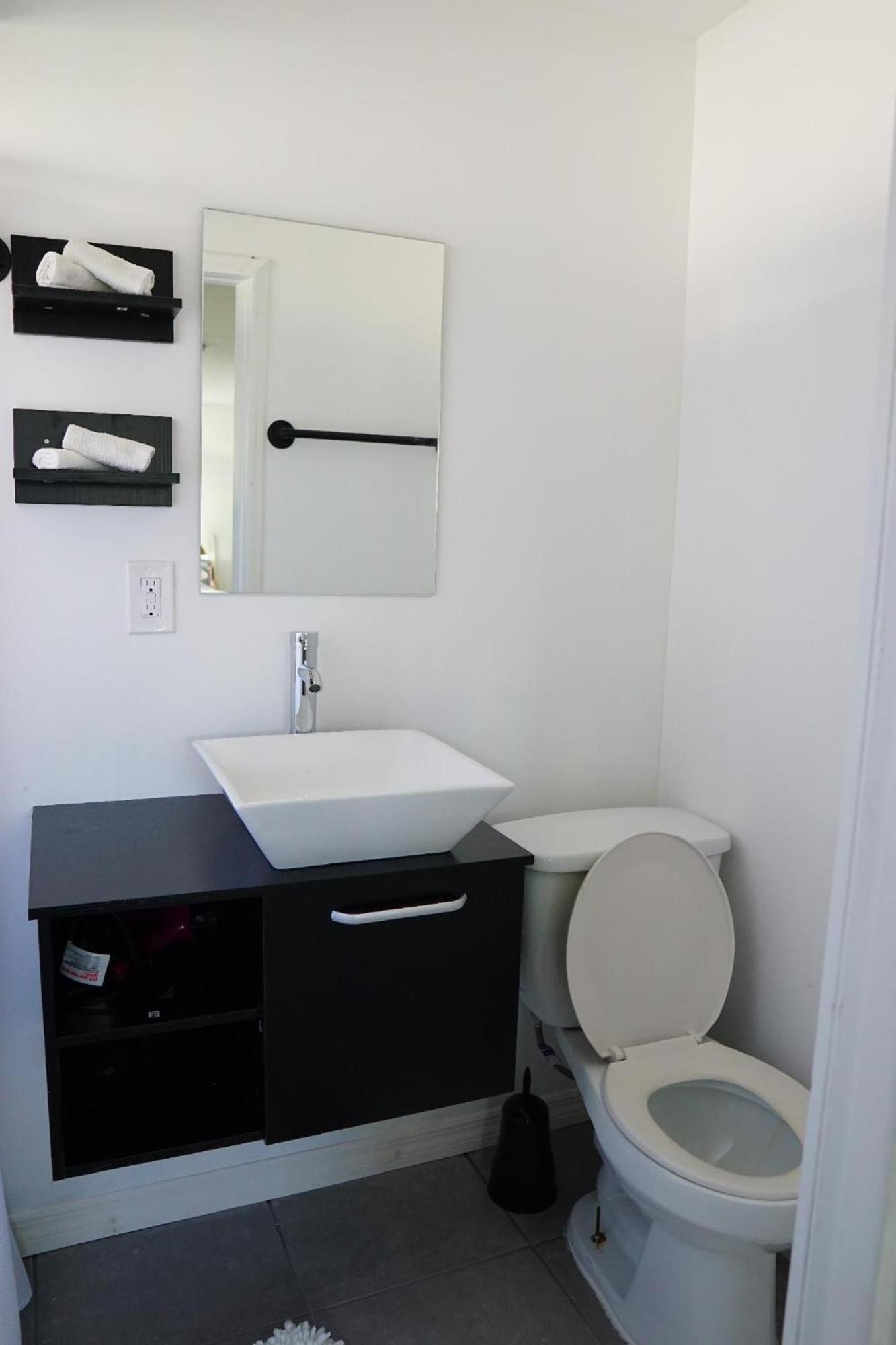Mi Casa Es Tu Casa, Airport Suites Tampa Extérieur photo