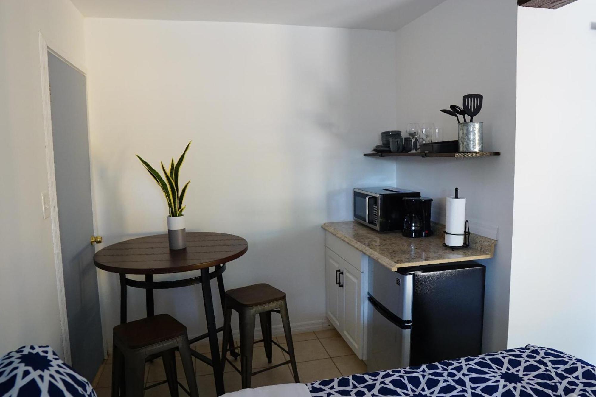 Mi Casa Es Tu Casa, Airport Suites Tampa Extérieur photo