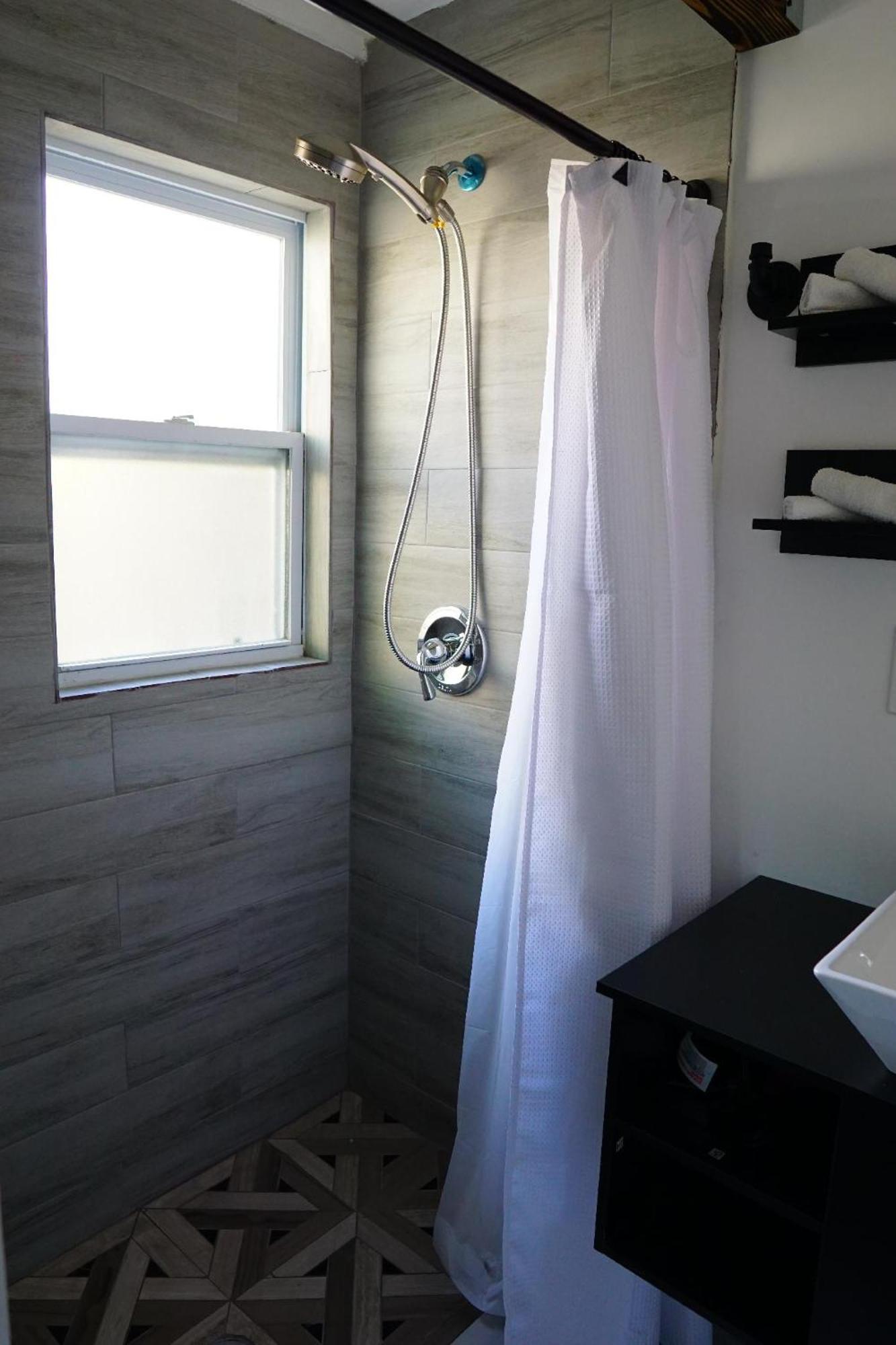 Mi Casa Es Tu Casa, Airport Suites Tampa Extérieur photo