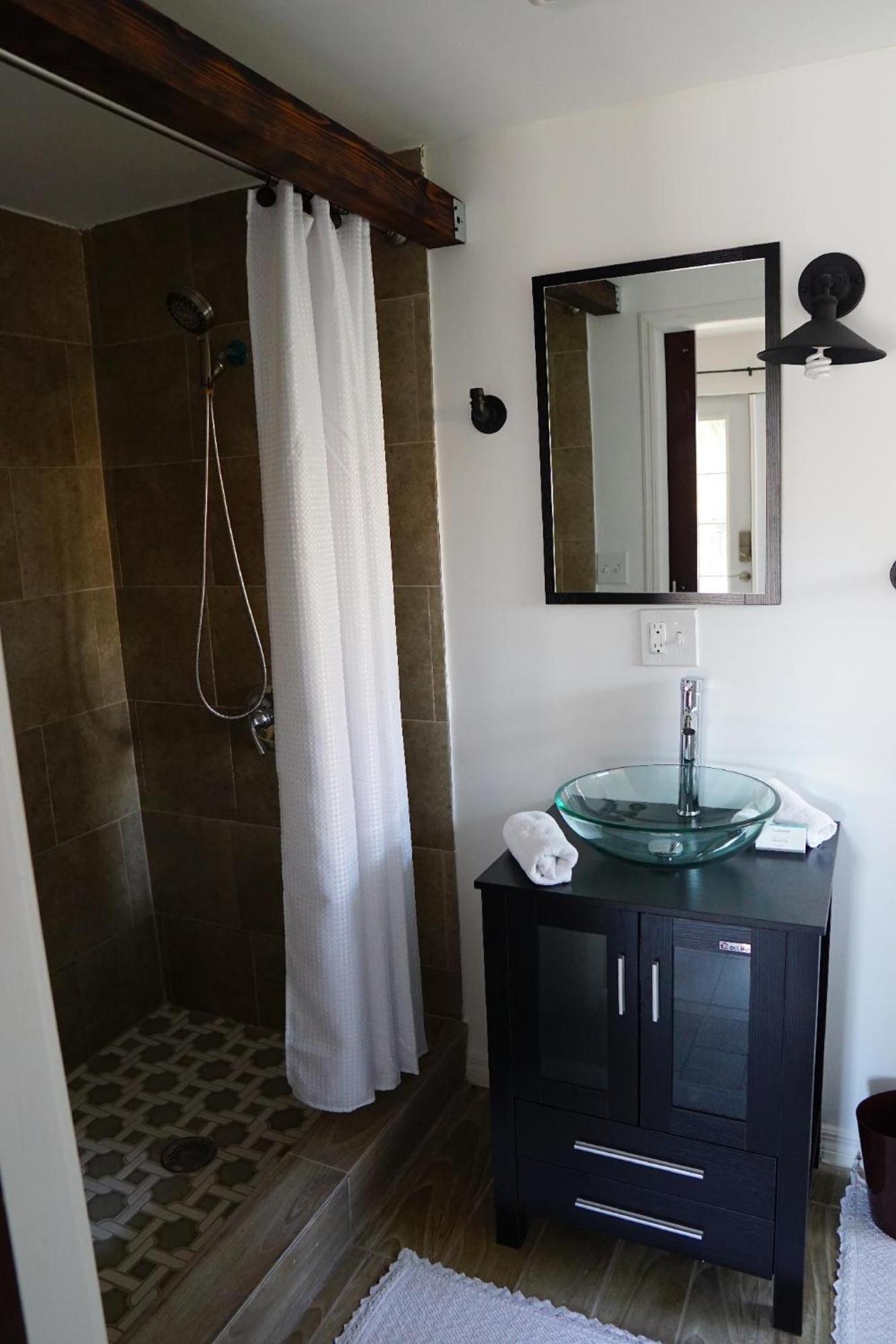 Mi Casa Es Tu Casa, Airport Suites Tampa Extérieur photo