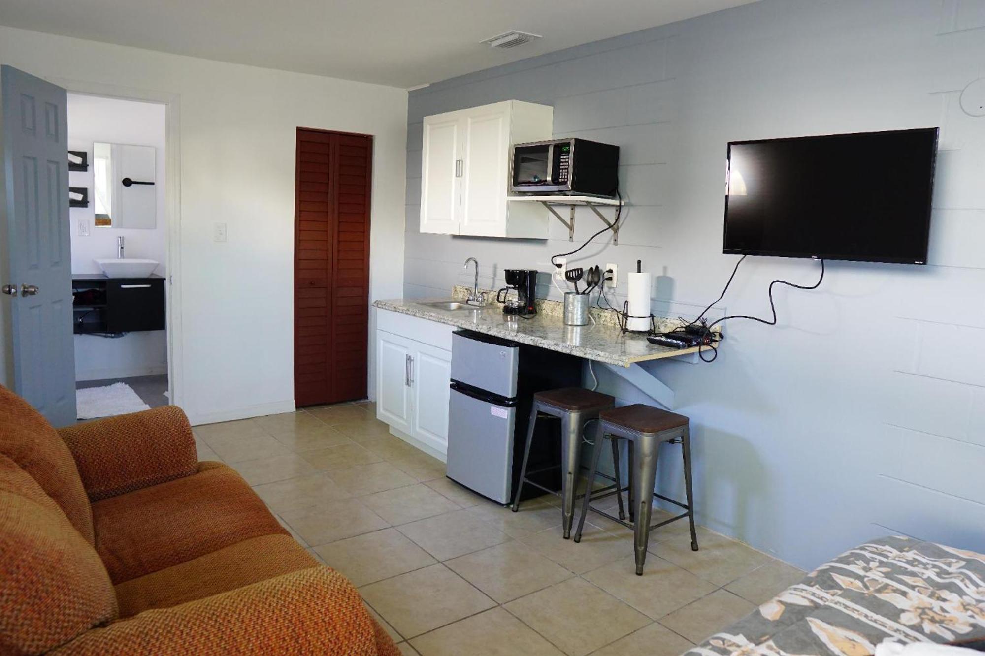 Mi Casa Es Tu Casa, Airport Suites Tampa Extérieur photo