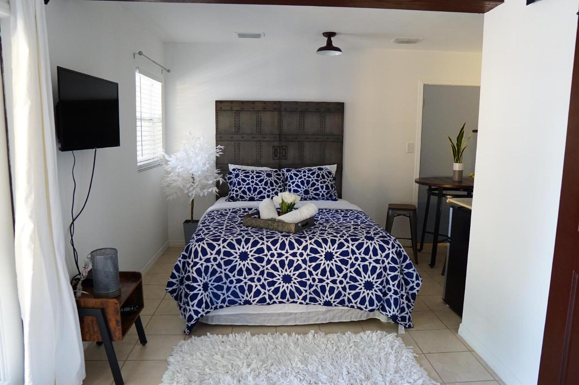 Mi Casa Es Tu Casa, Airport Suites Tampa Extérieur photo