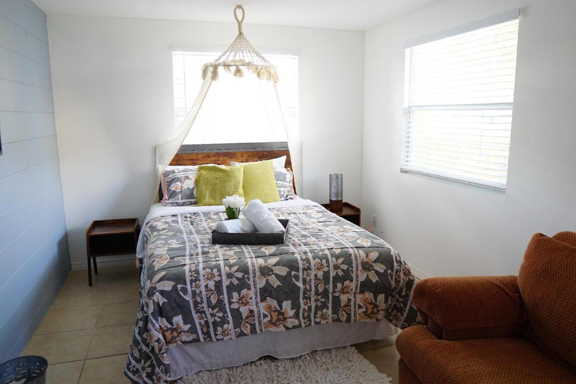 Mi Casa Es Tu Casa, Airport Suites Tampa Extérieur photo