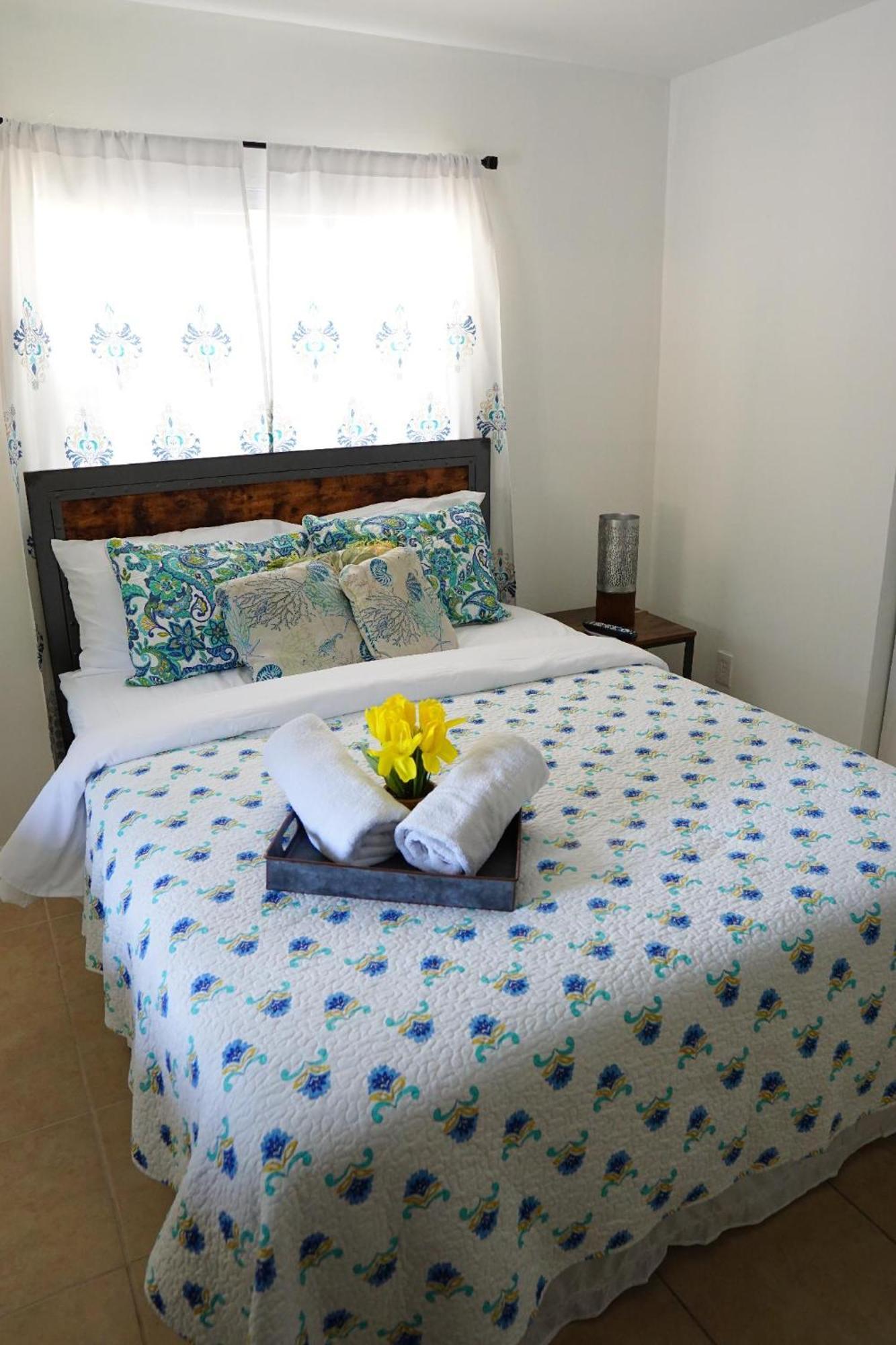 Mi Casa Es Tu Casa, Airport Suites Tampa Extérieur photo