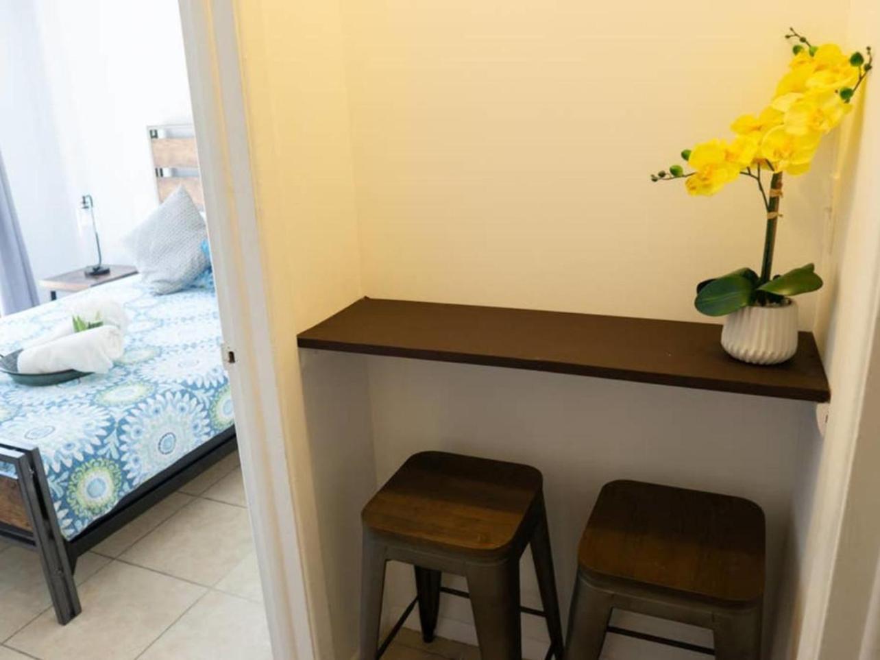 Mi Casa Es Tu Casa, Airport Suites Tampa Extérieur photo
